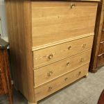 821 4028 CHEST OF DRAWERS